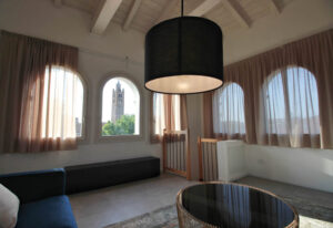Gallery Thumbnail 4